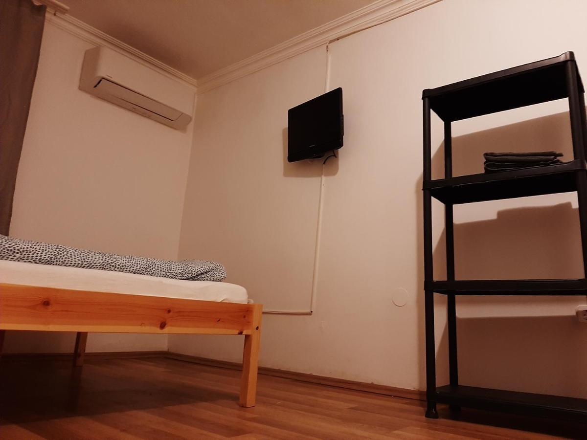 Apartman Voeroesmarty Budapeste Exterior foto