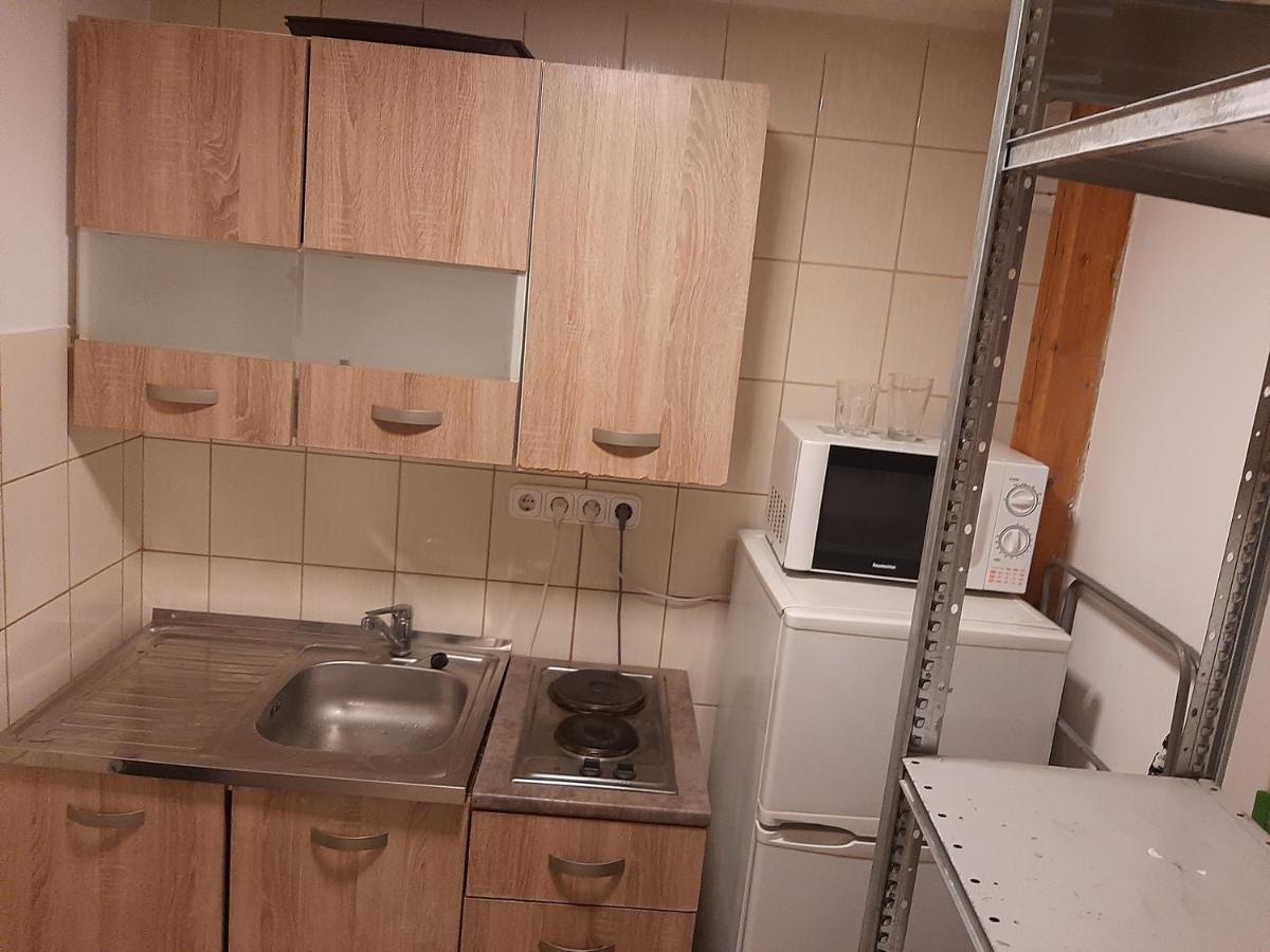 Apartman Voeroesmarty Budapeste Exterior foto