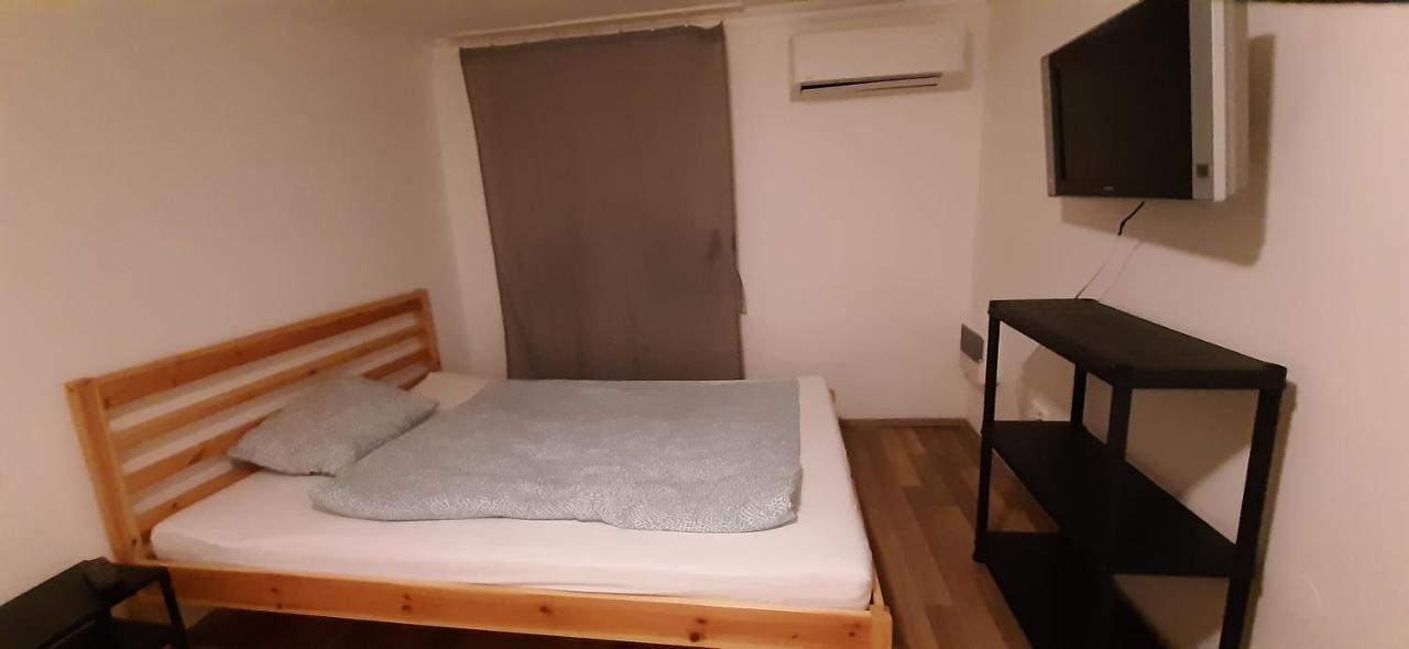 Apartman Voeroesmarty Budapeste Exterior foto