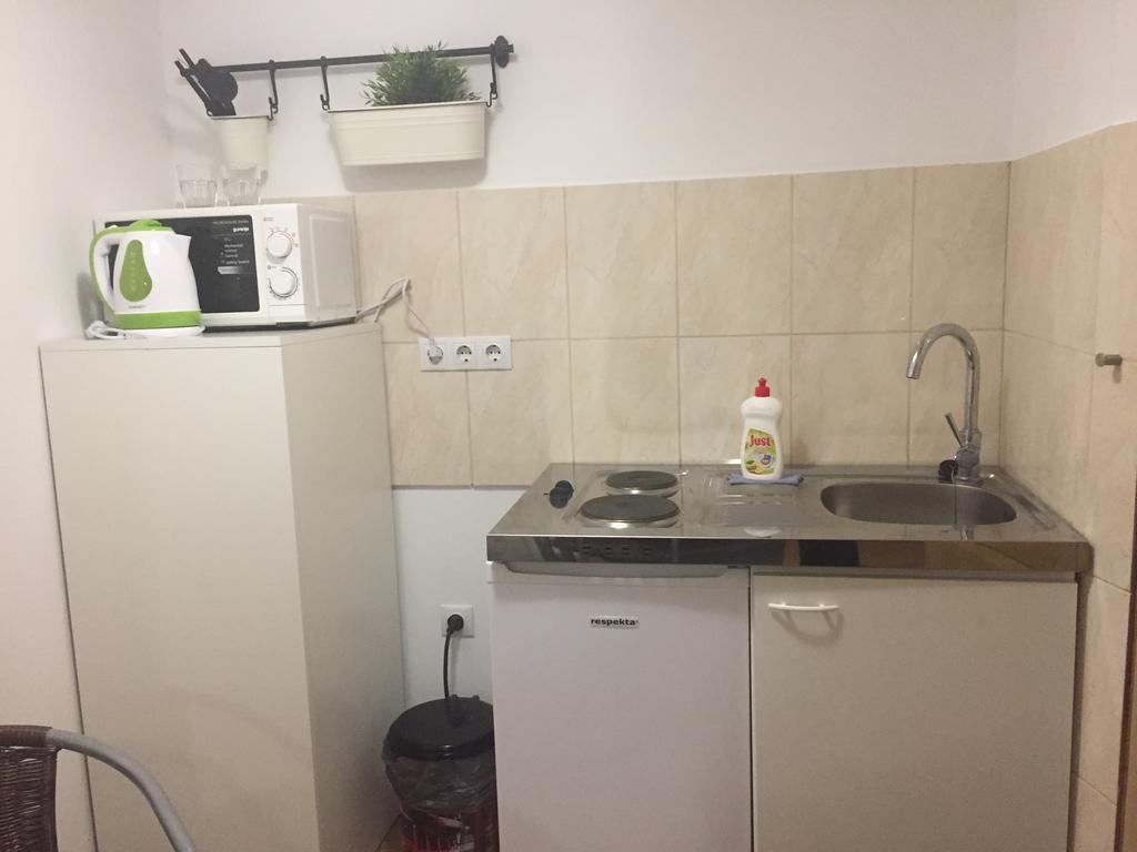 Apartman Voeroesmarty Budapeste Exterior foto