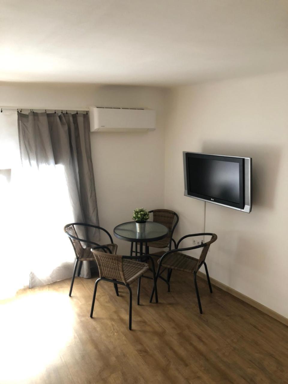 Apartman Voeroesmarty Budapeste Exterior foto
