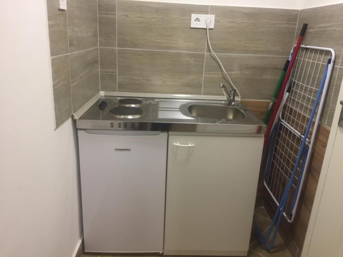 Apartman Voeroesmarty Budapeste Exterior foto